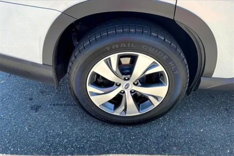 More photos of 2020 Subaru Ascent Premium at Autova, VA