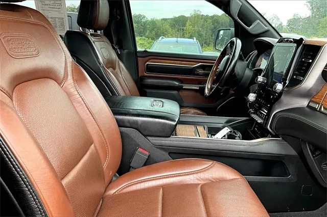 2019 Ram 1500 Laramie Longhorn photo 4