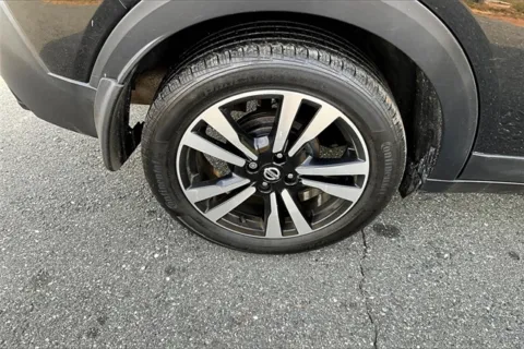 More photos of 2019 Nissan Kicks SV at Autova, VA