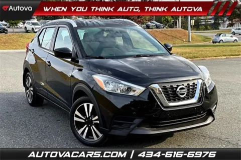 Black 2019 Nissan Kicks SV for sale in Madison Heights, VA