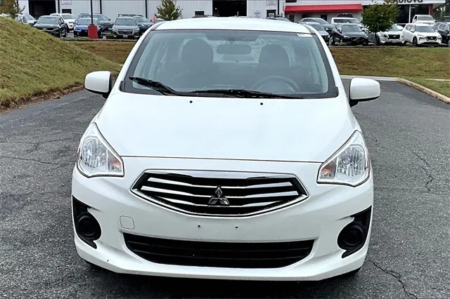 2019 Mitsubishi Mirage G4 ES photo 3