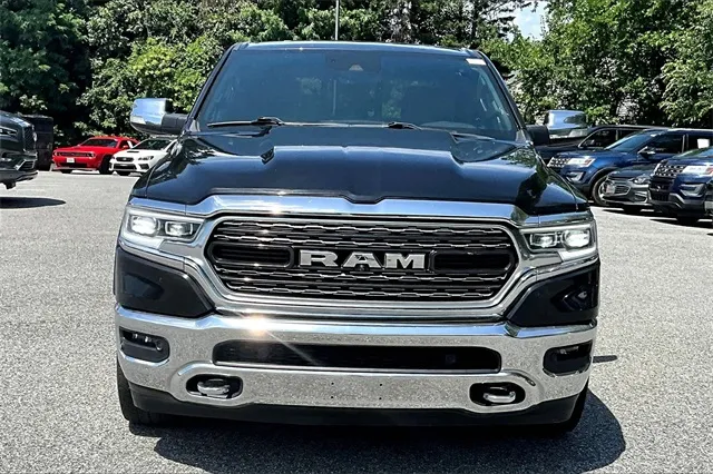 2019 Ram 1500 Limited photo 3