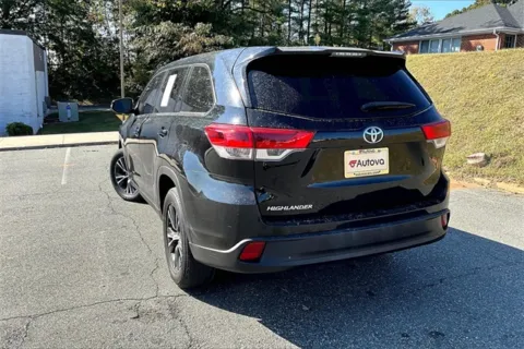 Another view of 2019 Toyota Highlander LE for sale in Madison Heights, VA at Autova