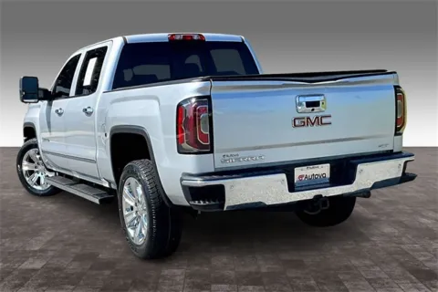 More photos of 2018 GMC Sierra 1500 SLT at Autova, VA