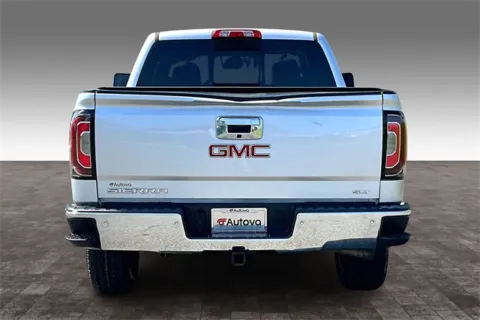 More photos of 2018 GMC Sierra 1500 SLT at Autova, VA