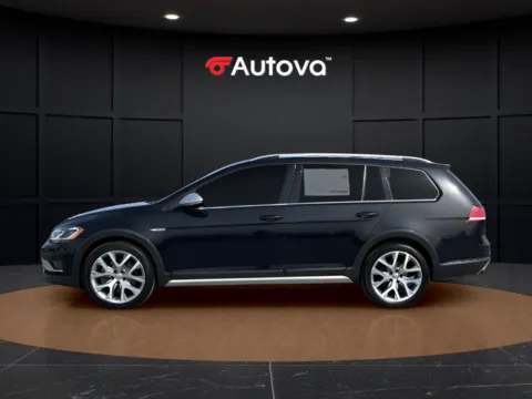 Photos of 2018 Volkswagen Golf Alltrack TSI SEL for sale in Madison Heights, VA at Autova