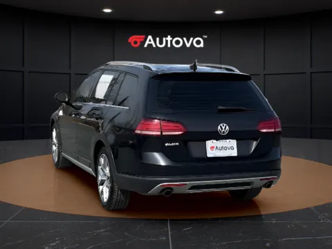 Another view of 2018 Volkswagen Golf Alltrack TSI SEL for sale in Madison Heights, VA at Autova