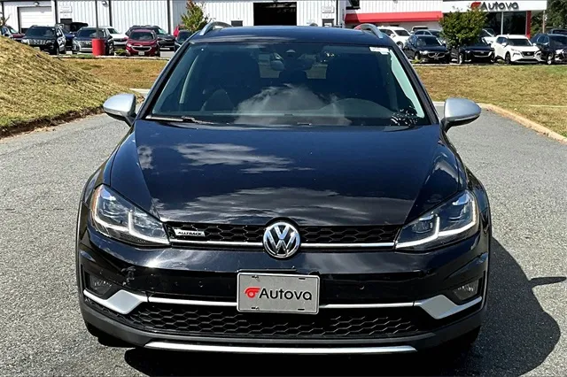 2018 Volkswagen Golf Alltrack TSI SEL photo 3