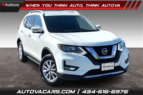 White 2018 Nissan Rogue SV for sale in Madison Heights, VA