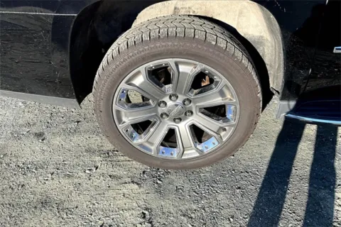 More photos of 2018 GMC Yukon XL Denali at Autova, VA