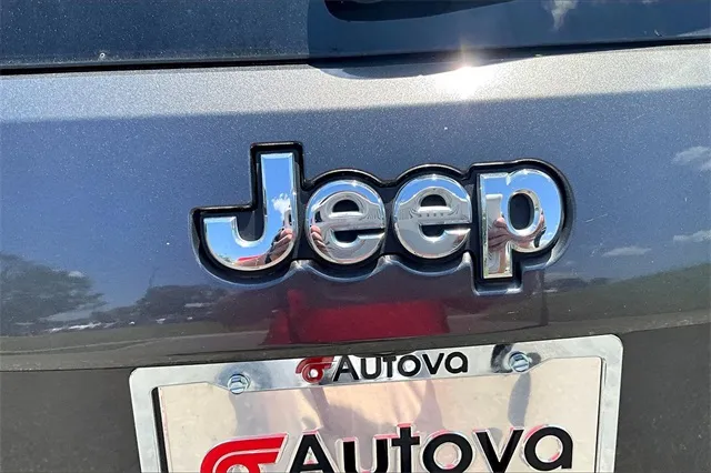 2015 Jeep Grand Cherokee Limited photo 4
