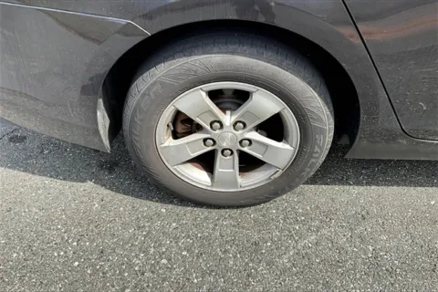 More photos of 2013 Chevrolet Malibu LS at Autova, VA