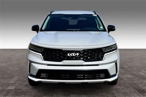 Photos of 2022 Kia Sorento EX for sale in Madison Heights, VA at Autova