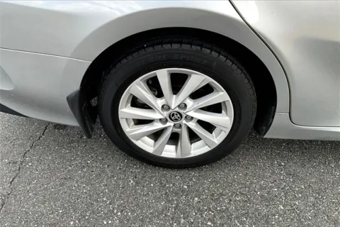 More photos of 2022 Toyota Camry LE at Autova, VA