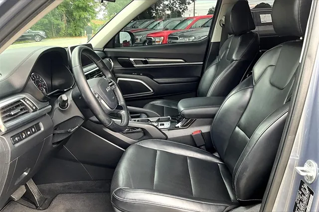 2022 Kia Telluride S photo 4
