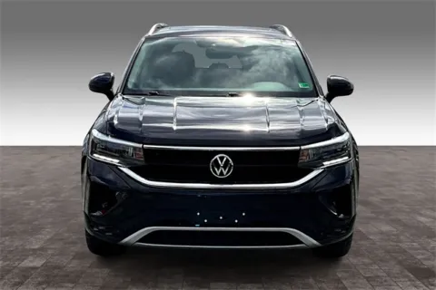 Photos of 2022 Volkswagen Taos 1.5T SE for sale in Madison Heights, VA at Autova