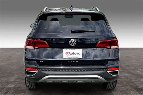 More photos of 2022 Volkswagen Taos 1.5T SE at Autova, VA