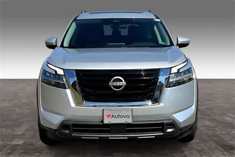 Photos of 2022 Nissan Pathfinder SV for sale in Madison Heights, VA at Autova