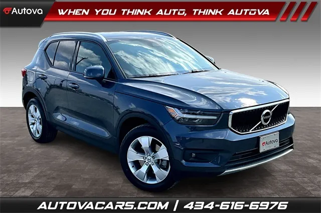 Blue 2022 Volvo XC40 Momentum for sale in Madison Heights, VA