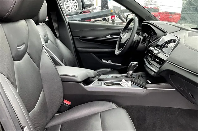 2022 Cadillac CT4 Premium Luxury photo 4