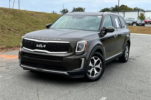 Photos of 2022 Kia Telluride EX for sale in Madison Heights, VA at Autova