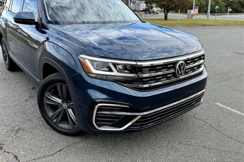 More photos of 2021 Volkswagen Atlas 3.6L V6 SE w/Technology R-Line at Autova, VA
