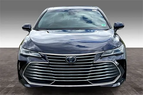Photos of 2021 Toyota Avalon Hybrid Limited for sale in Madison Heights, VA at Autova