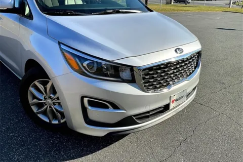 More photos of 2020 Kia Sedona EX at Autova, VA