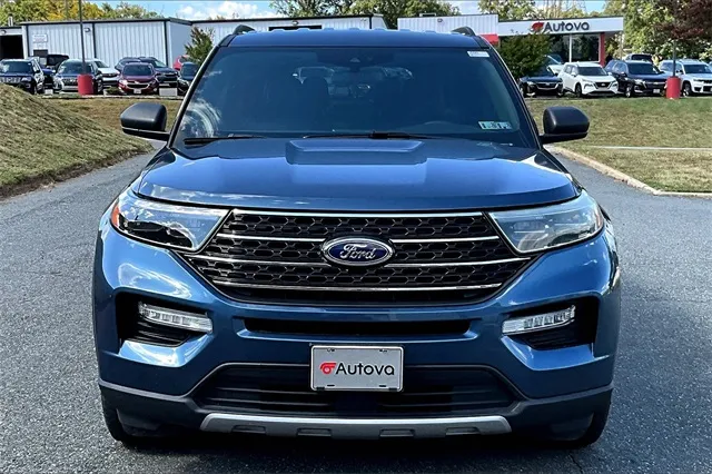 2020 Ford Explorer XLT photo 3