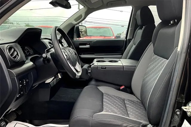 2020 Toyota Tundra SR5 Grade photo 4