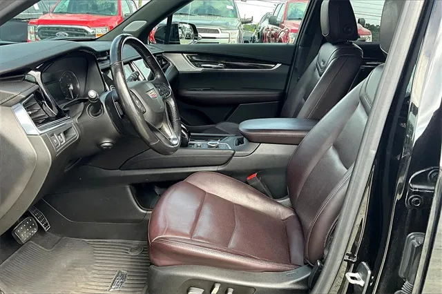 2020 Cadillac XT6 Premium Luxury photo 3