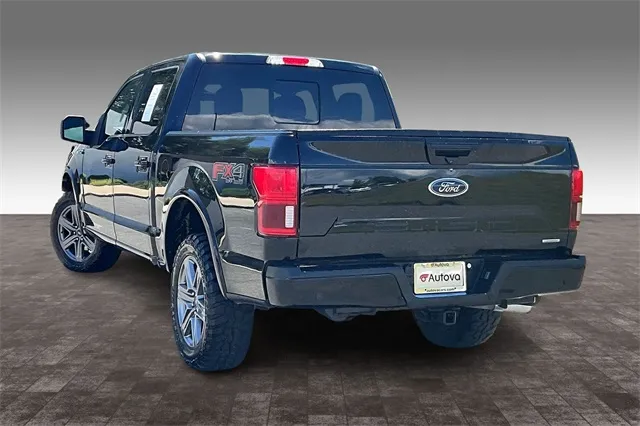 2020 Ford F-150 Lariat photo 2