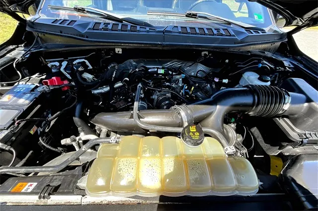 2020 Ford F-150 Lariat photo 3