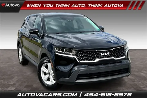 Black 2023 Kia Sorento LX for sale in Madison Heights, VA