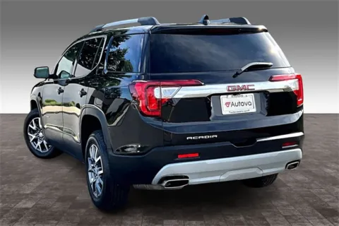 More photos of 2023 GMC Acadia SLT at Autova, VA