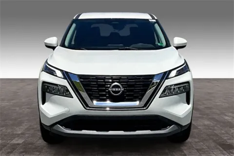 Photos of 2023 Nissan Rogue SV for sale in Madison Heights, VA at Autova