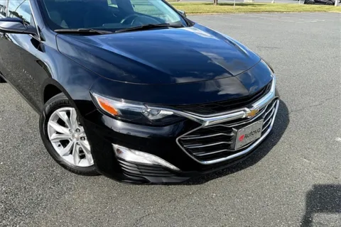 More photos of 2023 Chevrolet Malibu LT at Autova, VA