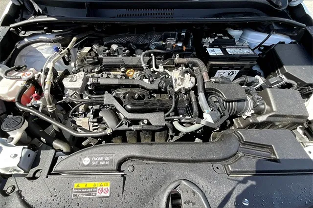 2023 Toyota Corolla SE photo 3