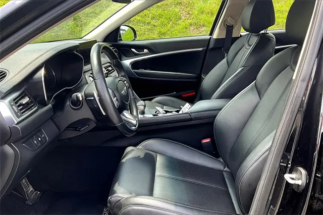 2022 Genesis G70 2.0T Prestige photo 4