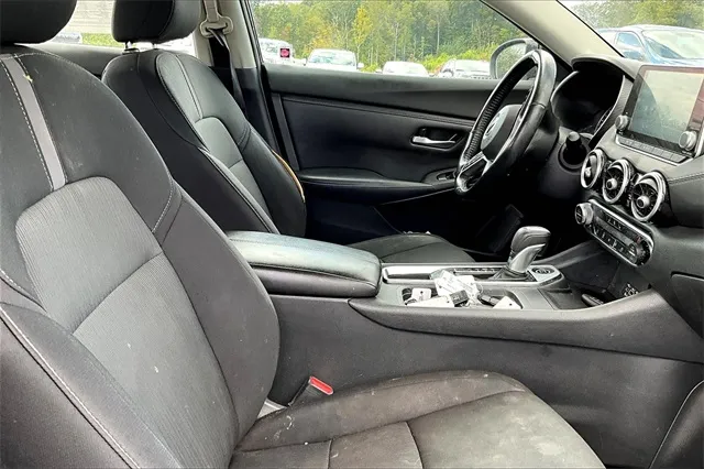 2022 Nissan Sentra SV photo 4