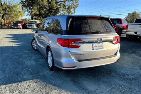 Another view of 2018 Honda Odyssey LX for sale in Madison Heights, VA at Autova