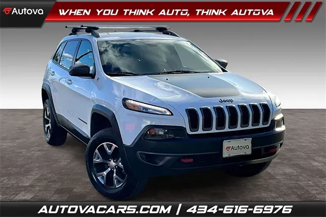 White 2017 Jeep Cherokee Trailhawk for sale in Madison Heights, VA