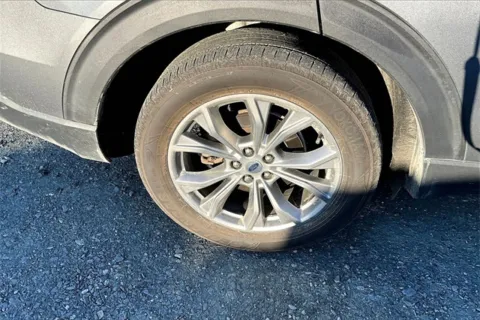 More photos of 2021 Ford Explorer XLT at Autova, VA