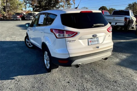Another view of 2015 Ford Escape SE for sale in Madison Heights, VA at Autova