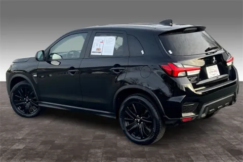 More photos of 2021 Mitsubishi Outlander Sport 2.0 LE at Autova, VA
