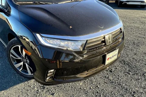 More photos of 2023 Honda Odyssey Touring at Autova, VA