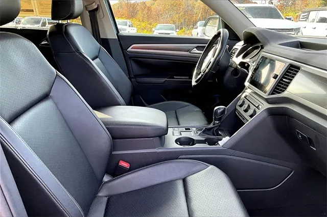 2019 Volkswagen Atlas V6 SE photo 4