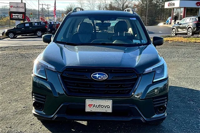 2022 Subaru Forester Base photo 3