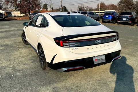 Another view of 2025 Hyundai Sonata SEL for sale in Madison Heights, VA at Autova