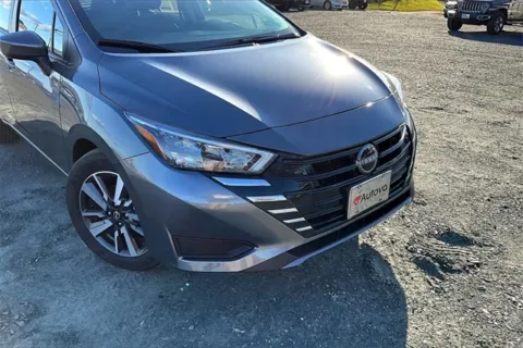 More photos of 2025 Nissan Versa 1.6 SV at Autova, VA